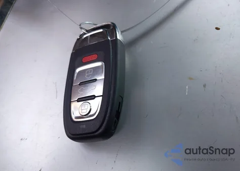 2011 Audi A4 2.0T Premium z USA, uszkodzony, nr VIN WAUEFAFL4BN050771